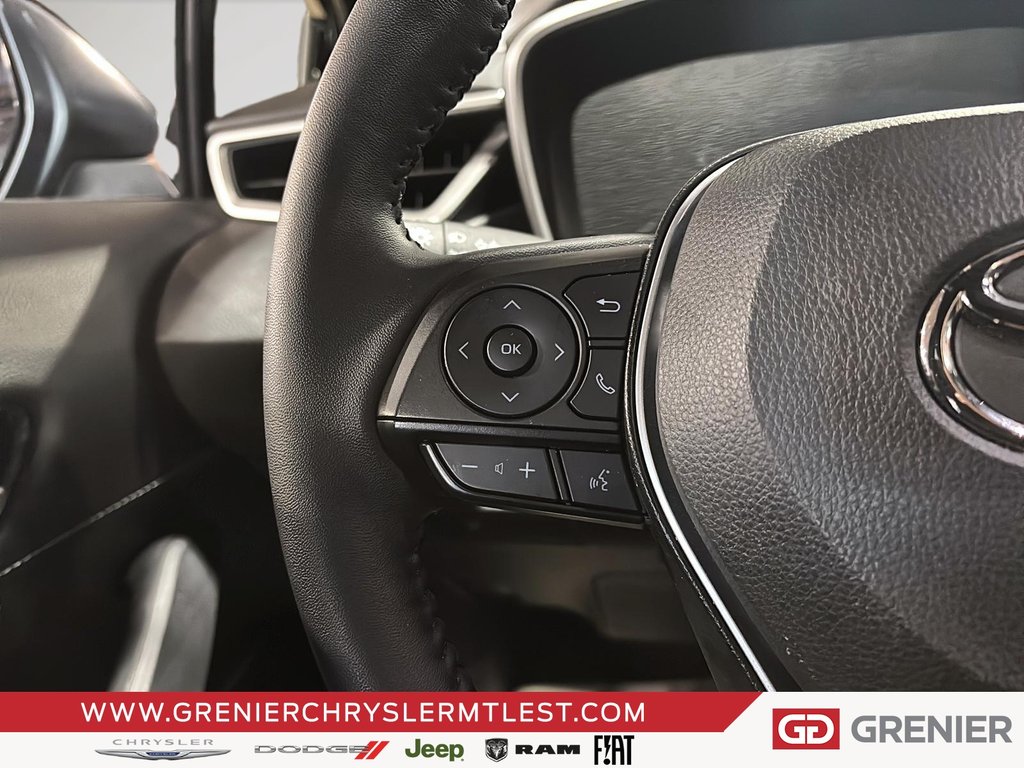 2025 Toyota Corolla Hatchback SE PLUS + FWD + GROUPE ELECTRIQUE in Pointe-Aux-Trembles, Quebec - 10 - w1024h768px