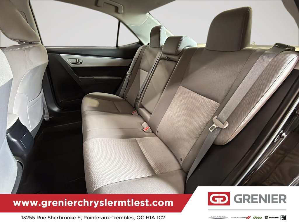 Toyota Corolla LE 2015 à Pointe-Aux-Trembles, Québec - 15 - w1024h768px