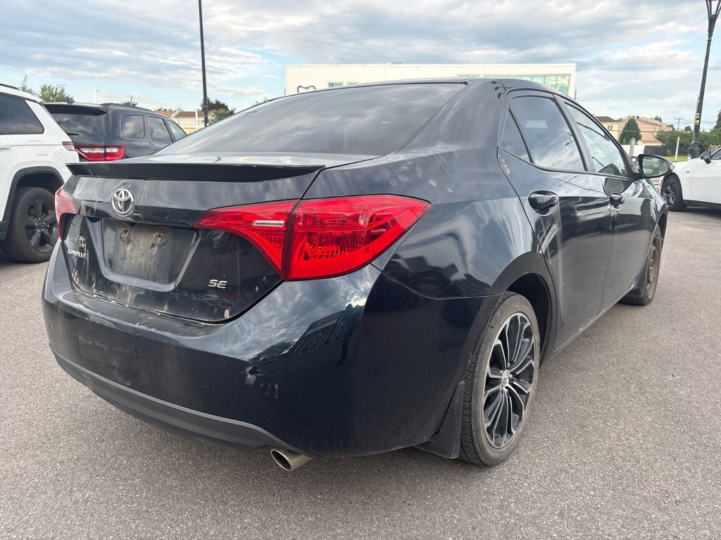 2017 Toyota Corolla LE in Pointe-Aux-Trembles, Quebec - 11 - w1024h768px