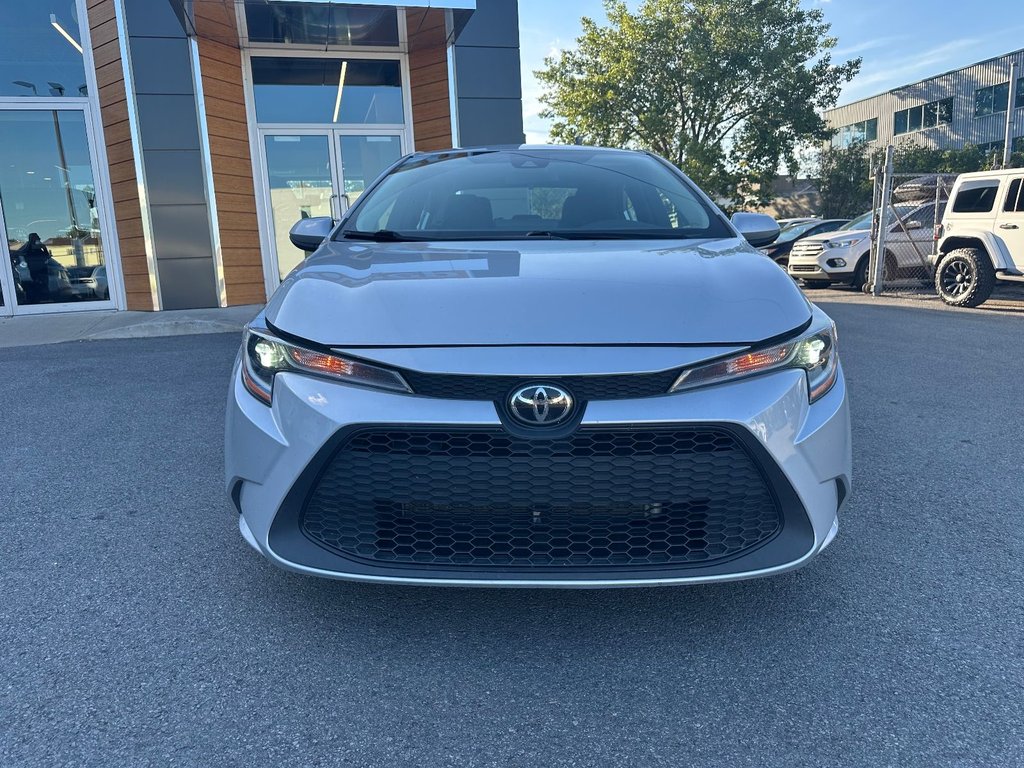 Toyota Corolla LE 2020 à Pointe-Aux-Trembles, Québec - 3 - w1024h768px