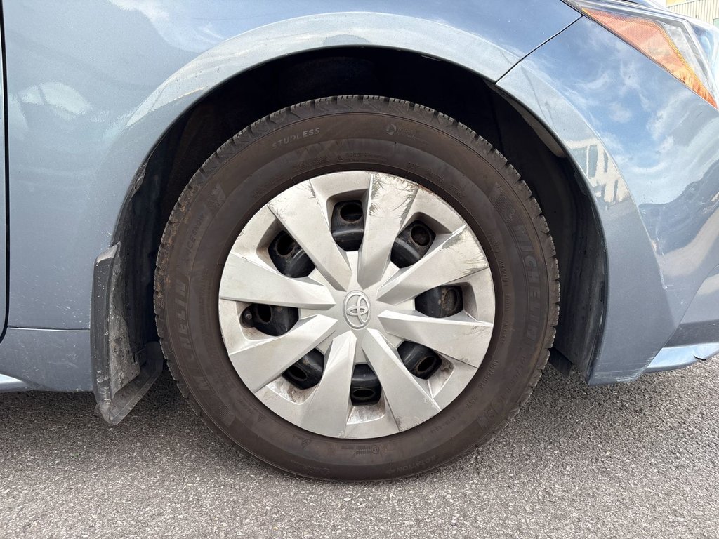 Toyota Corolla  2020 à Pointe-Aux-Trembles, Québec - 7 - w1024h768px