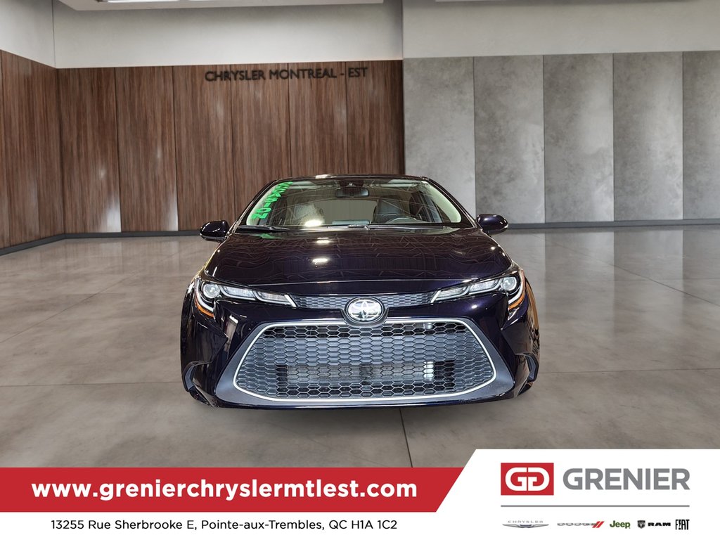 Toyota Corolla XLE 2022 à Pointe-Aux-Trembles, Québec - 2 - w1024h768px