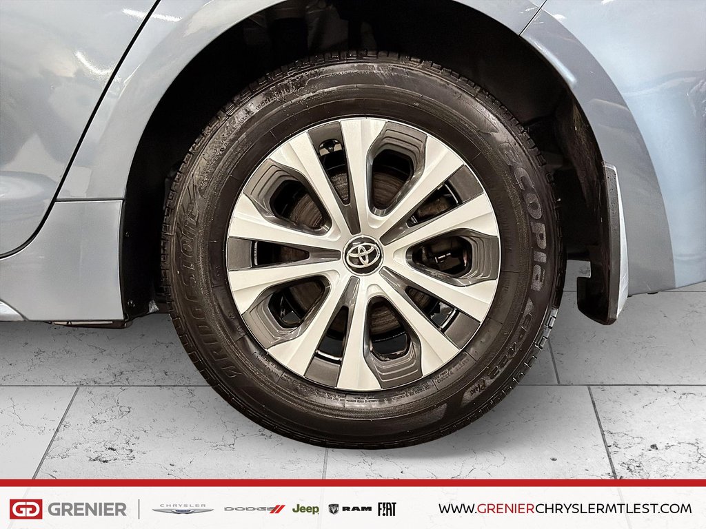 Toyota Corolla HYBRID LE + SIEGES CHAUFFANTS + CARPLAY 2023 à Pointe-Aux-Trembles, Québec - 6 - w1024h768px