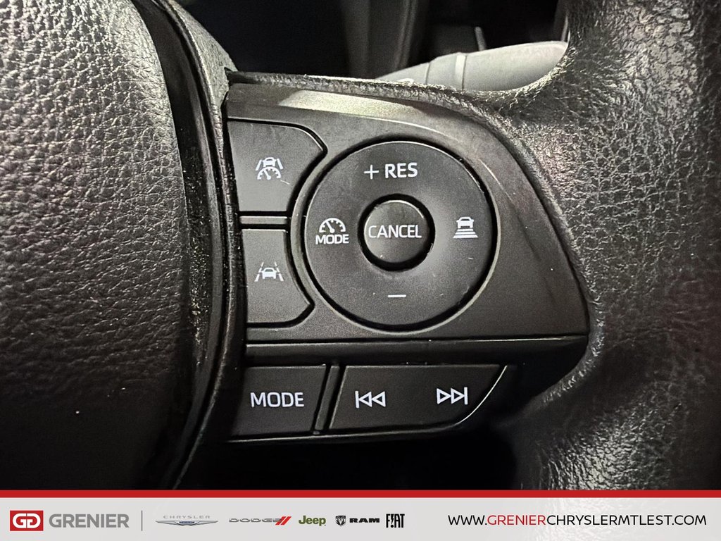 Toyota Corolla HYBRID LE + SIEGES CHAUFFANTS + CARPLAY 2023 à Pointe-Aux-Trembles, Québec - 11 - w1024h768px