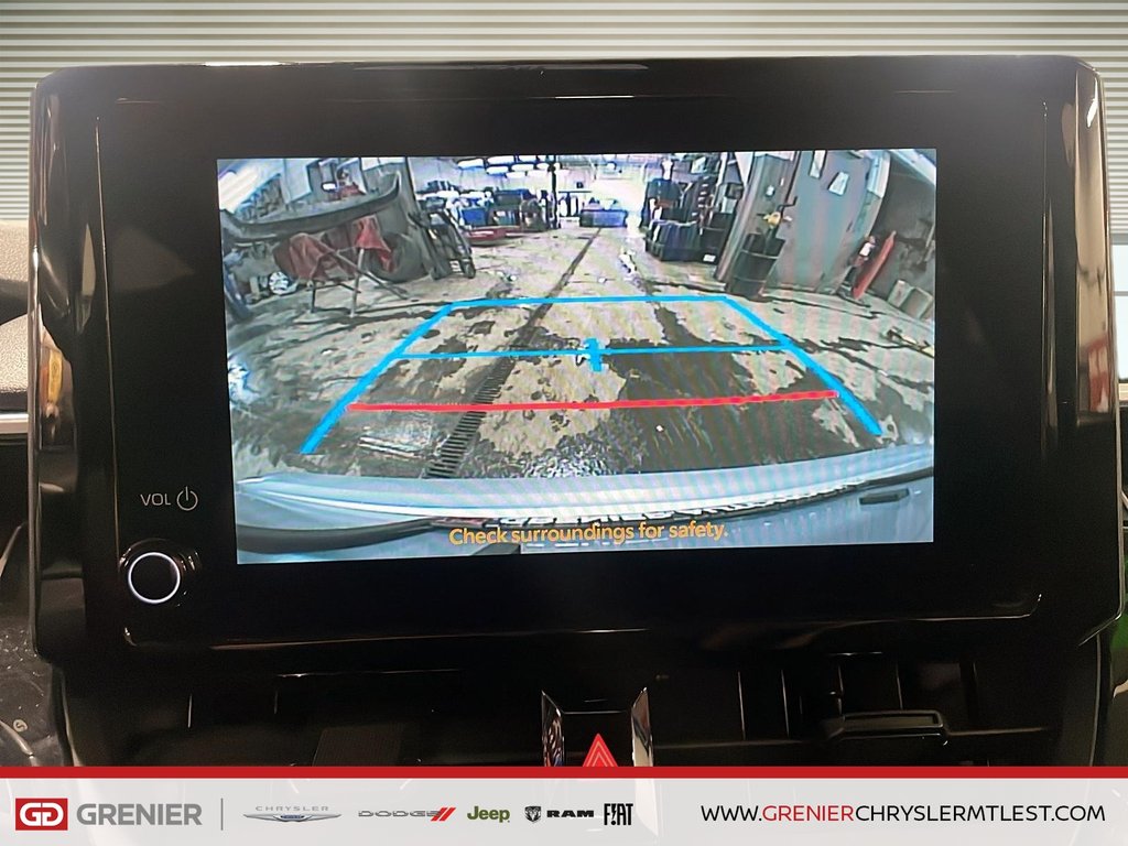 Toyota Corolla HYBRIDE + LE + AWD + CARPLAY 2024 à Pointe-Aux-Trembles, Québec - 13 - w1024h768px