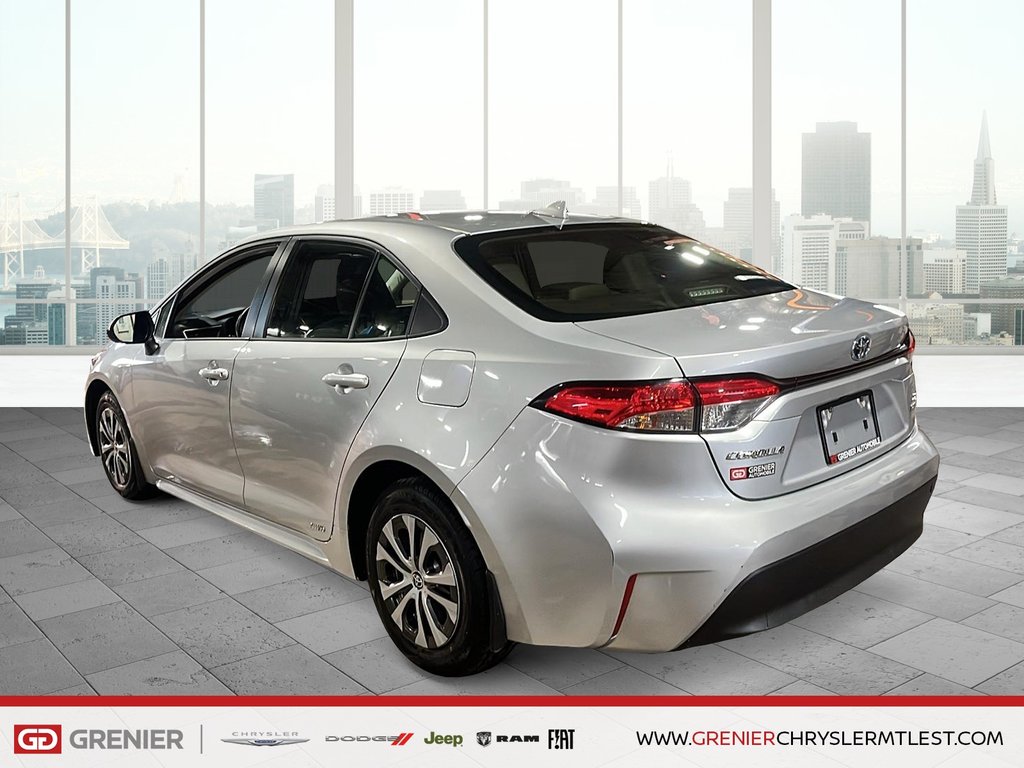 Toyota Corolla HYBRIDE + LE + AWD + CARPLAY 2024 à Pointe-Aux-Trembles, Québec - 5 - w1024h768px