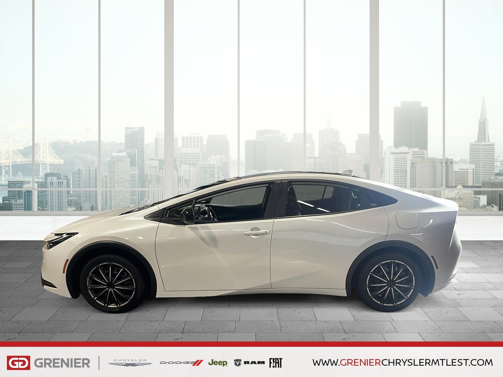 Toyota Prius Plug-in Hybrid SE + FWD + GROUPE ELECTRIQUE 2025 à Pointe-Aux-Trembles, Québec - 5 - w1024h768px