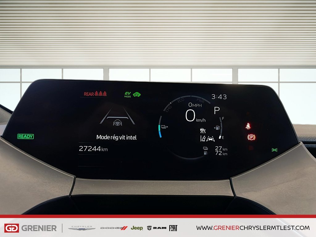 2024 Toyota PRIUS PRIME HYBRIDE BRANCHABLE + CARPLAY in Pointe-Aux-Trembles, Quebec - 12 - w1024h768px