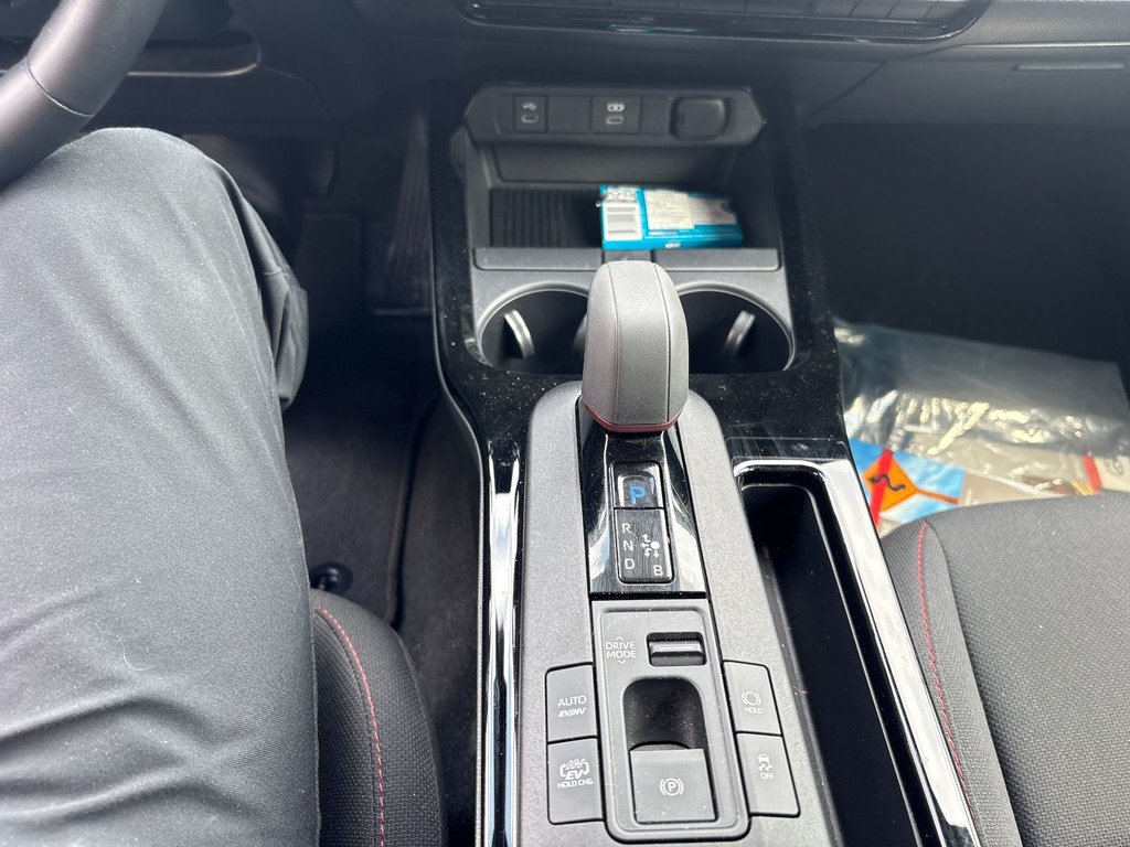 2024 Toyota Prius Prime XSE in Pointe-Aux-Trembles, Quebec - 9 - w1024h768px