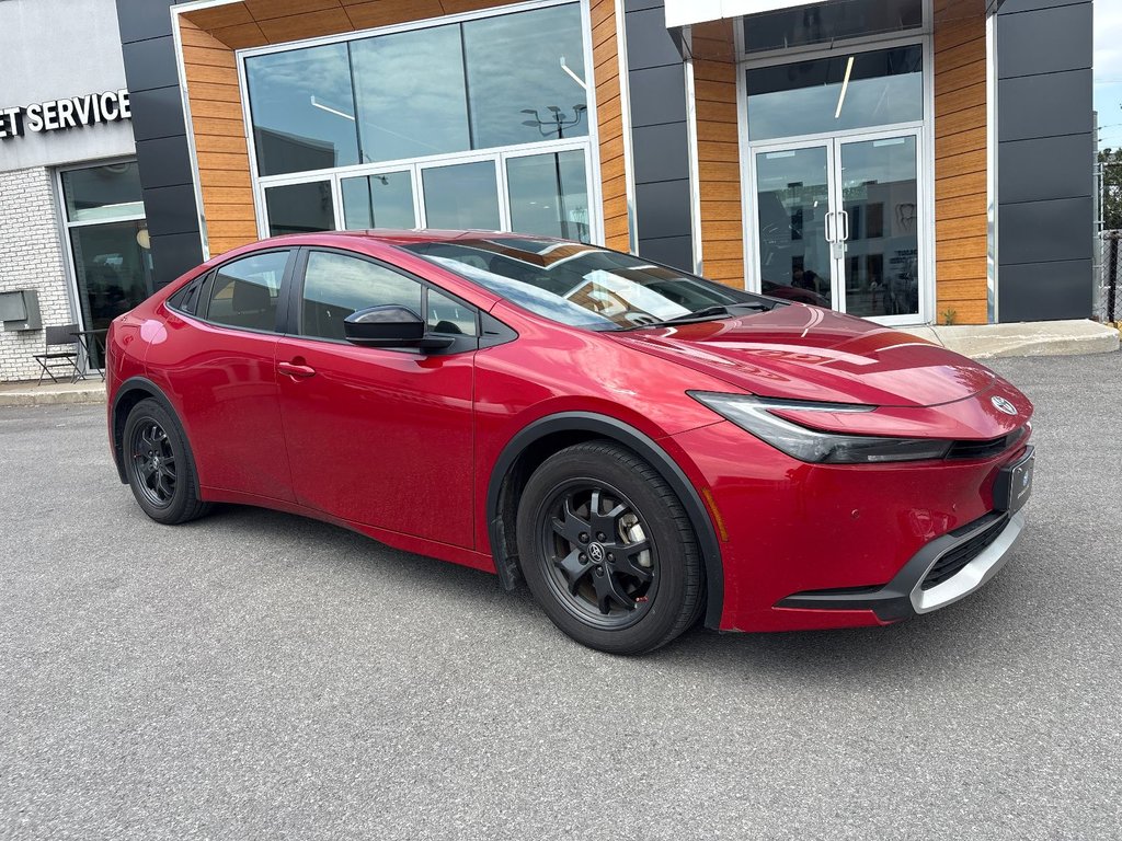 2024 Toyota Prius Prime XSE in Pointe-Aux-Trembles, Quebec - 3 - w1024h768px