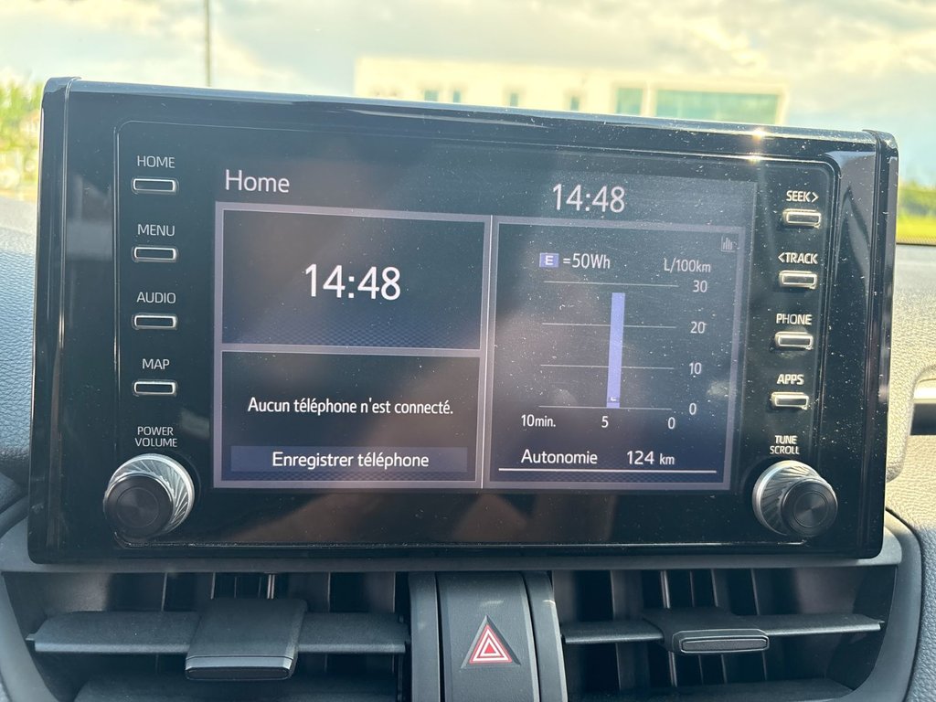 2021 Toyota RAV4 Prime SE in Pointe-Aux-Trembles, Quebec - 22 - w1024h768px