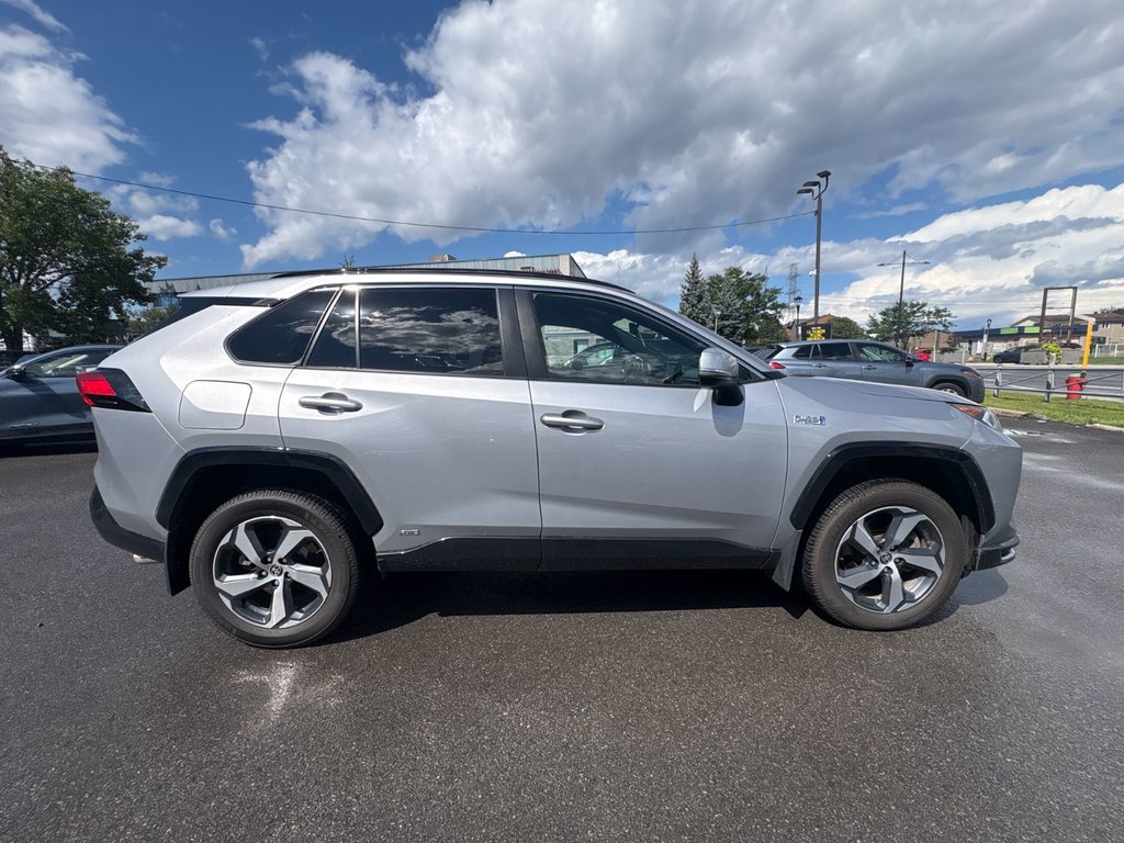 2021 Toyota RAV4 Prime SE in Pointe-Aux-Trembles, Quebec - 7 - w1024h768px