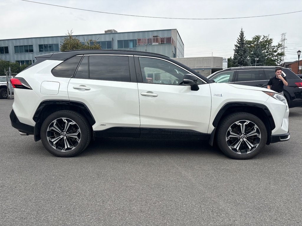 2021 Toyota RAV4 Prime XSE in Pointe-Aux-Trembles, Quebec - 8 - w1024h768px