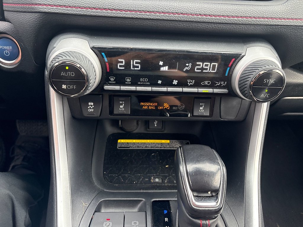 2021 Toyota RAV4 Prime XSE in Pointe-Aux-Trembles, Quebec - 30 - w1024h768px