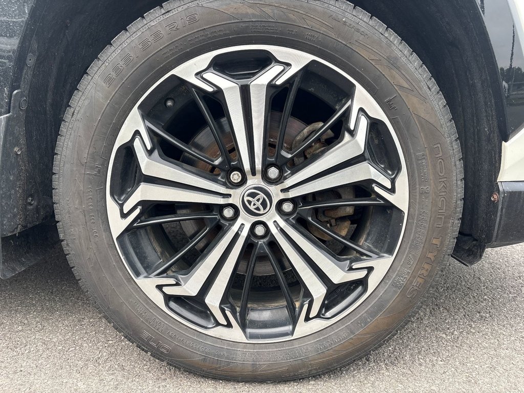 2021 Toyota RAV4 Prime XSE in Pointe-Aux-Trembles, Quebec - 7 - w1024h768px