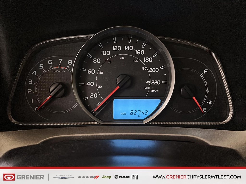 Toyota RAV4 LE + AWD + AUTOMATIQUE + GROUPE ELECTRIQUE 2015 à Pointe-Aux-Trembles, Québec - 12 - w1024h768px
