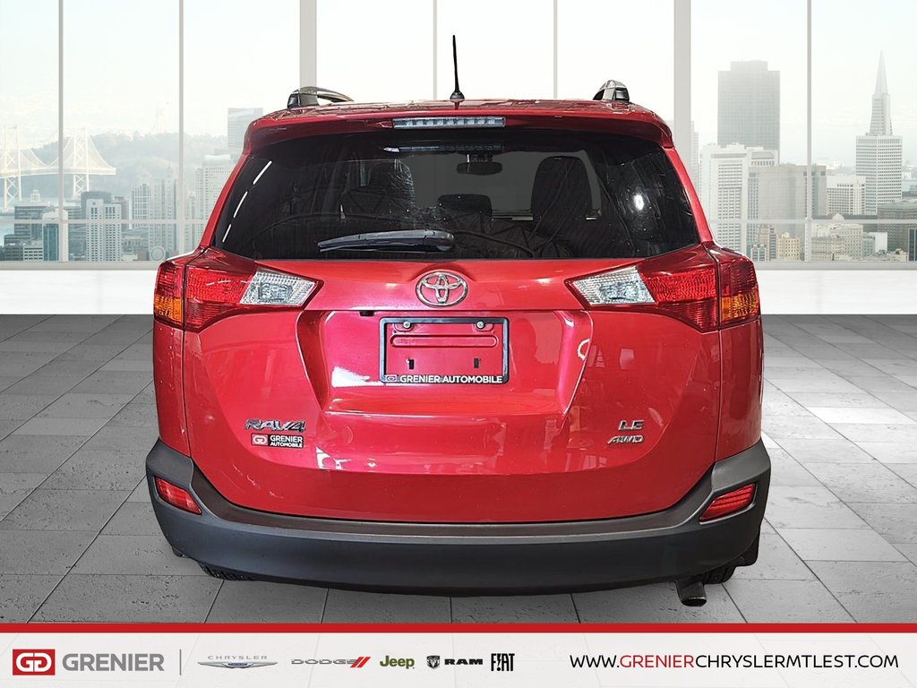 Toyota RAV4 LE + AWD + AUTOMATIQUE + GROUPE ELECTRIQUE 2015 à Pointe-Aux-Trembles, Québec - 3 - w1024h768px