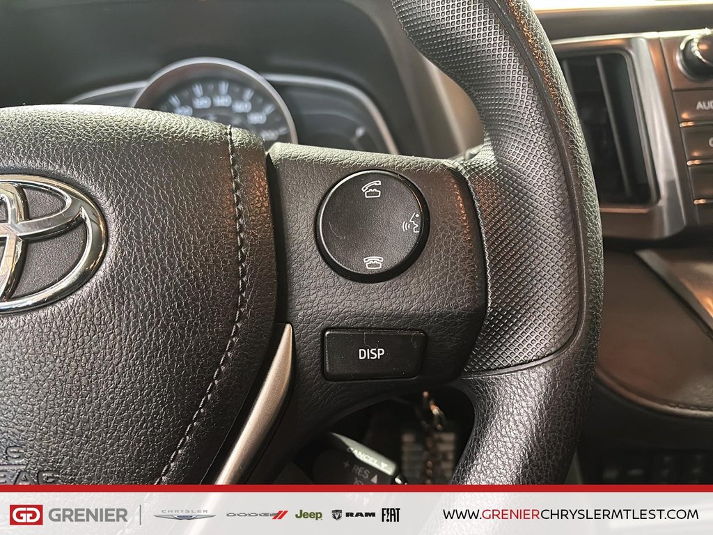 Toyota RAV4 LE + AWD + AUTOMATIQUE + GROUPE ELECTRIQUE 2015 à Pointe-Aux-Trembles, Québec - 10 - w1024h768px