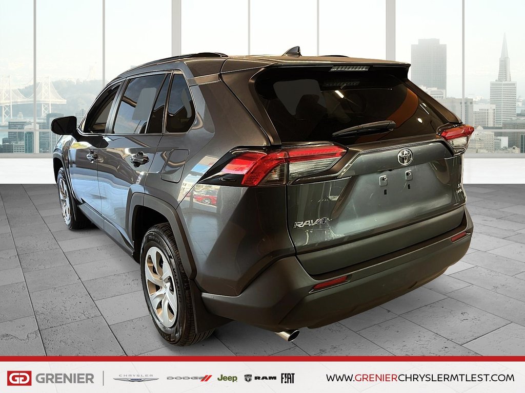 Toyota RAV4 LE + AWD + BLUETOOTH + AIDE AU SUIVI DE VOIE 2020 à Pointe-Aux-Trembles, Québec - 4 - w1024h768px