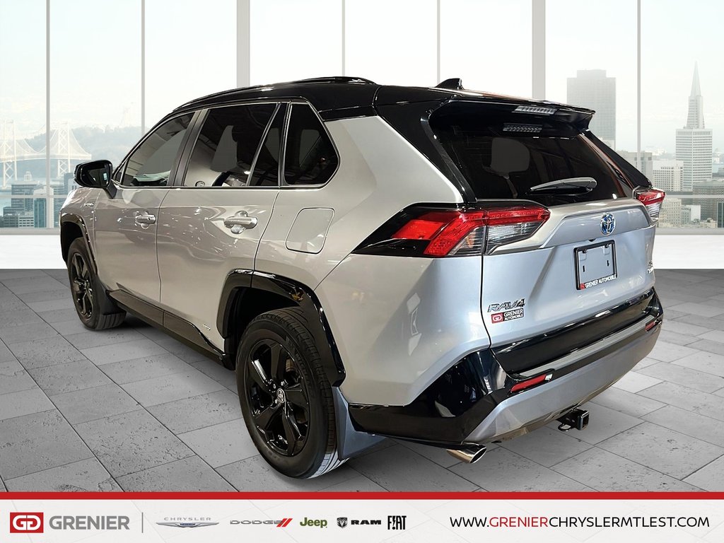 Toyota RAV4 XSE HYBRIDE + AWD + TOIT OUVRANT 2021 à Pointe-Aux-Trembles, Québec - 4 - w1024h768px