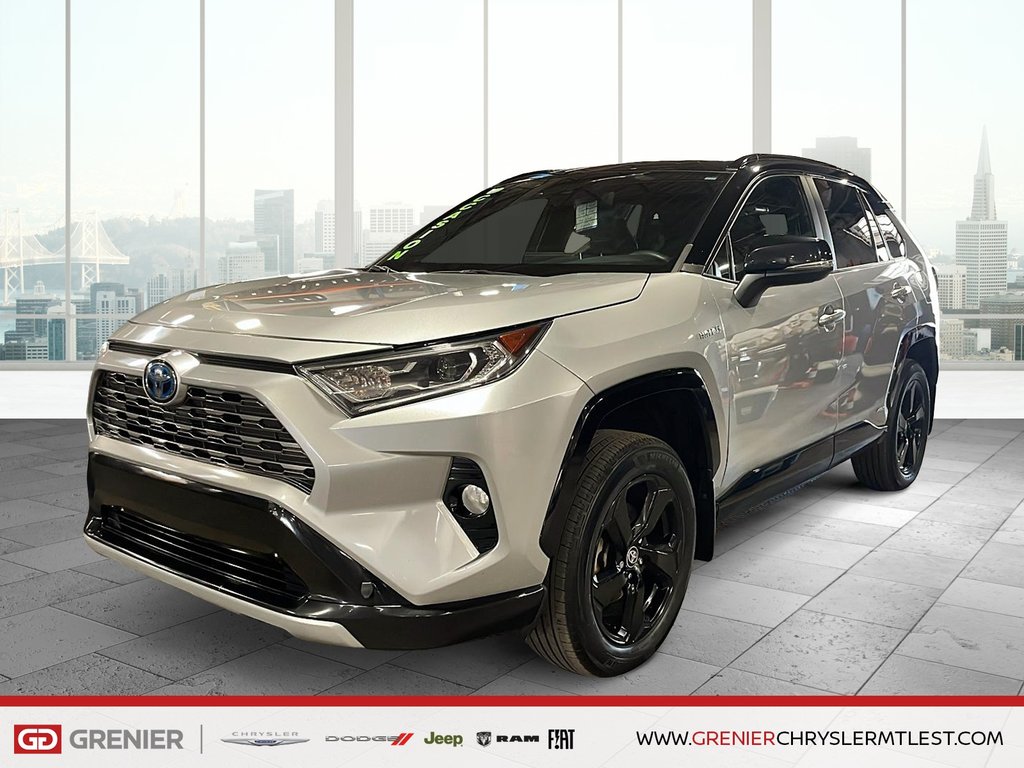 Toyota RAV4 XSE HYBRIDE + AWD + TOIT OUVRANT 2021 à Pointe-Aux-Trembles, Québec - 1 - w1024h768px