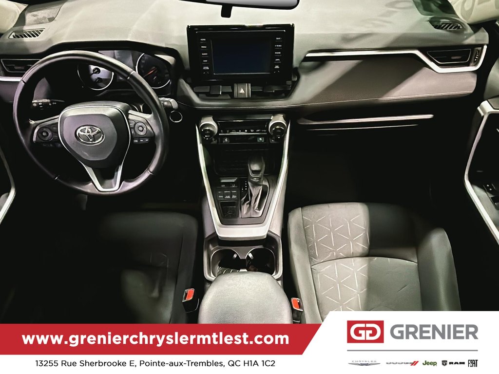 2021 Toyota RAV4 XLE+AWD in Pointe-Aux-Trembles, Quebec - 11 - w1024h768px