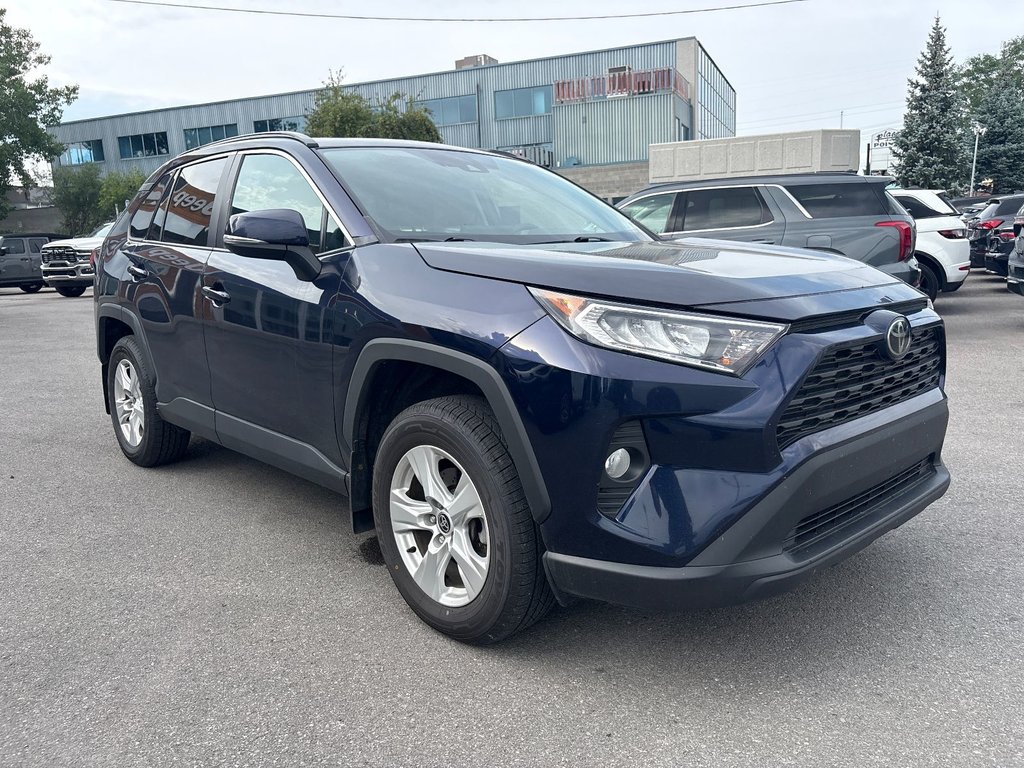 Toyota RAV4 XLE+AWD 2021 à Pointe-Aux-Trembles, Québec - 5 - w1024h768px