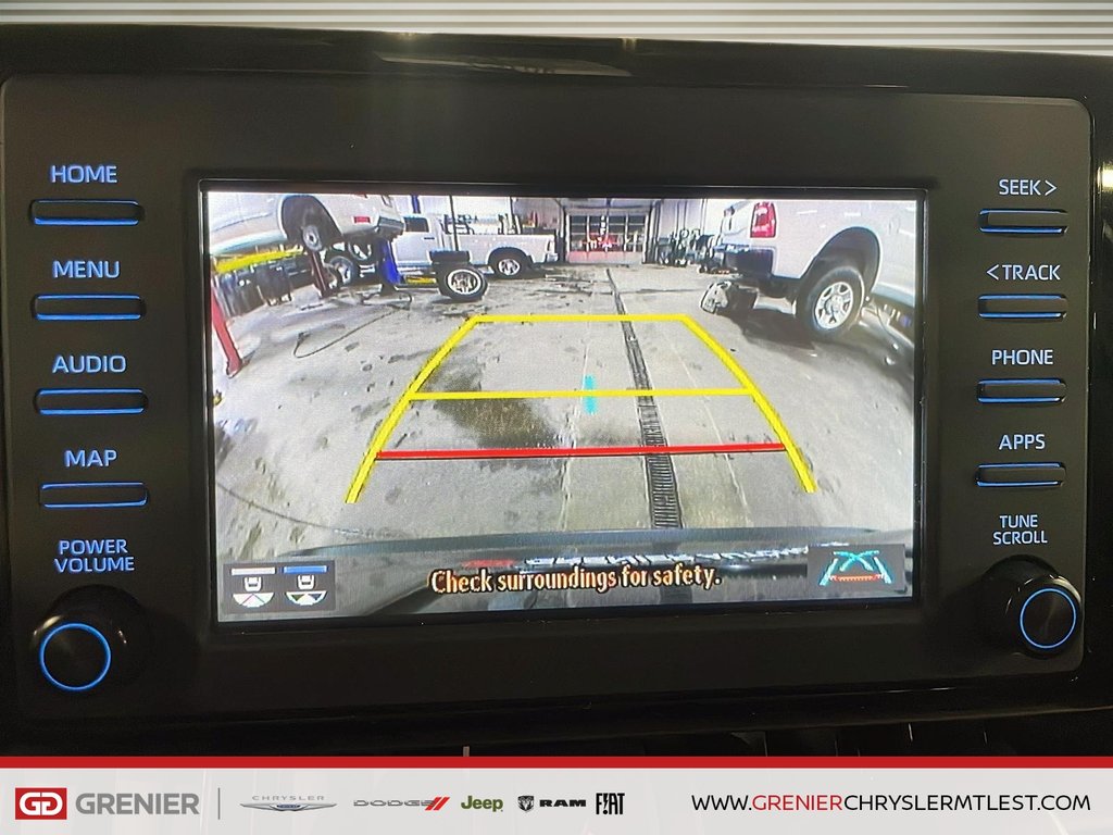 Toyota RAV4 LE + AWD + GROUPE ELECTRIQUE 2022 à Pointe-Aux-Trembles, Québec - 17 - w1024h768px