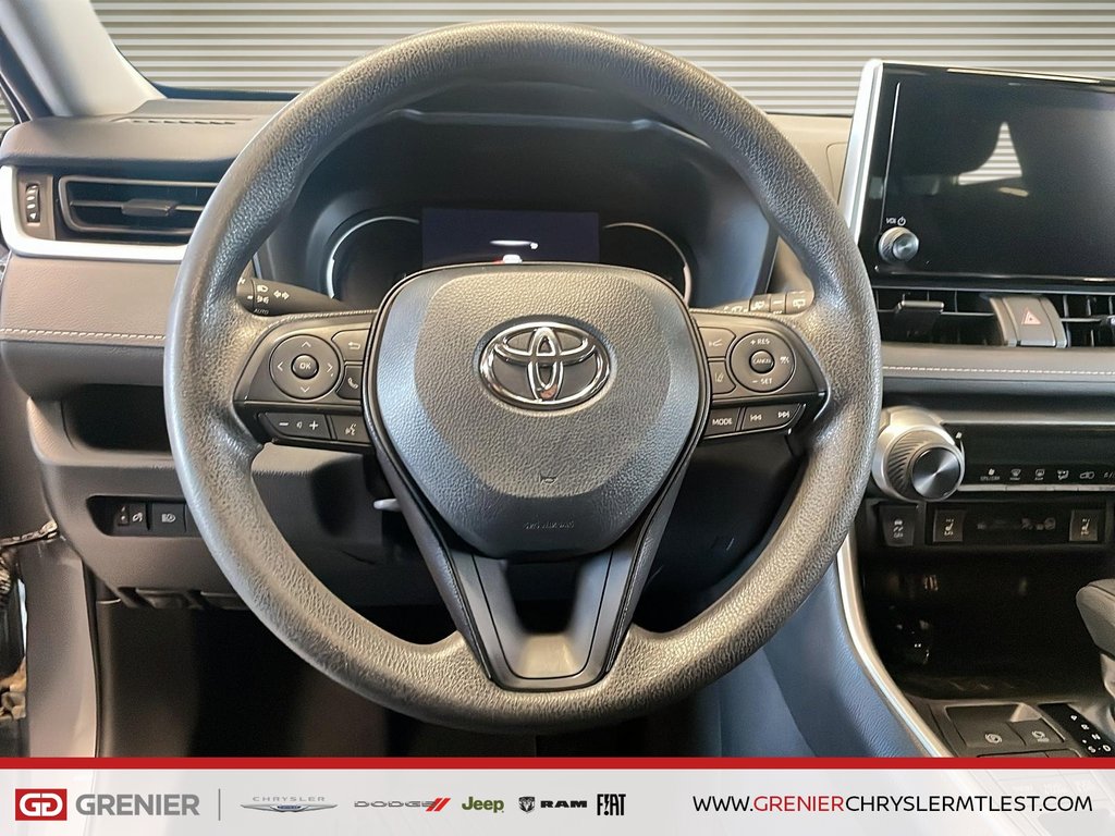 Toyota RAV4 LE + AWD + CARPLAY + GPS 2023 à Pointe-Aux-Trembles, Québec - 9 - w1024h768px