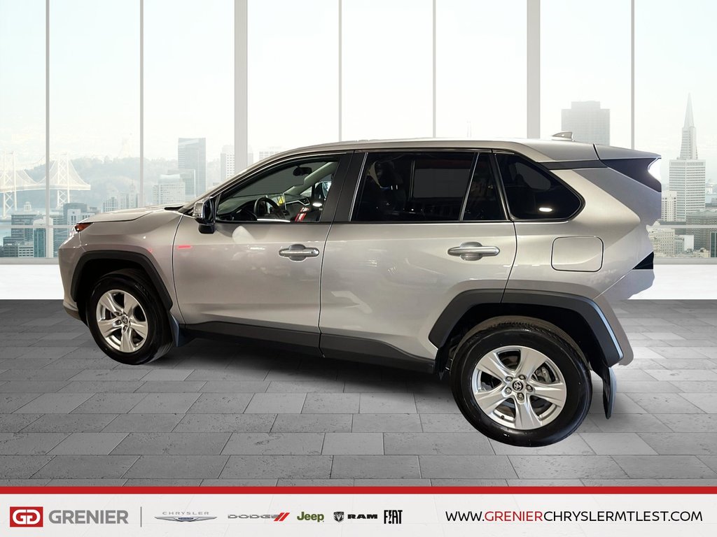 Toyota RAV4 LE + AWD + CARPLAY + GPS 2023 à Pointe-Aux-Trembles, Québec - 6 - w1024h768px