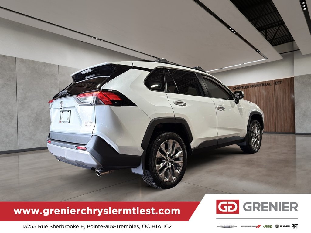 2023 Toyota RAV4 Limited in Pointe-Aux-Trembles, Quebec - 6 - w1024h768px