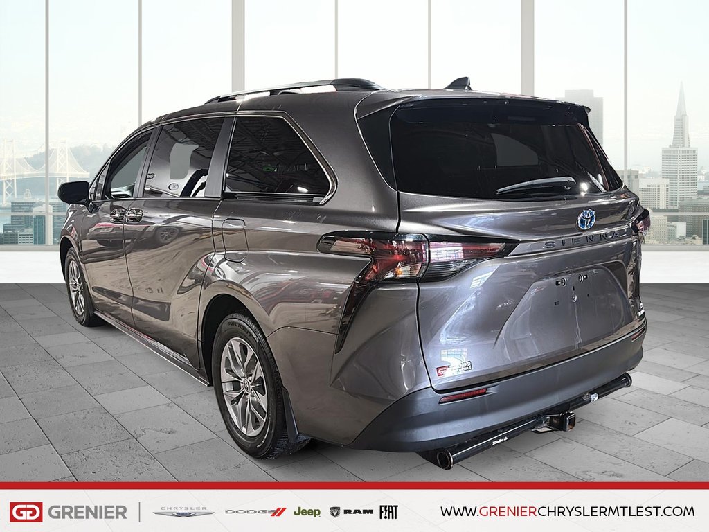 Toyota Sienna XLE HYBRIDE + CUIR + TOIT OUVRANT 2023 à Pointe-Aux-Trembles, Québec - 4 - w1024h768px