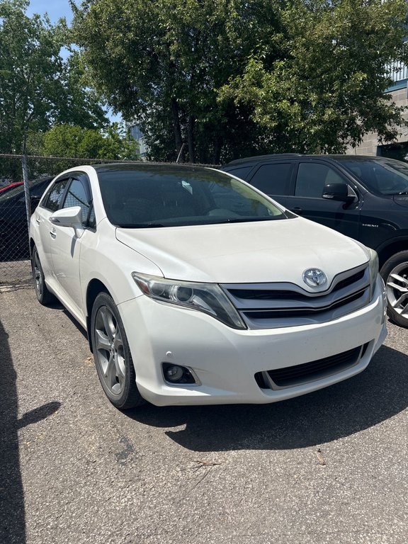 Toyota Venza Limited AWD 2015 à Pointe-Aux-Trembles, Québec - 3 - w1024h768px