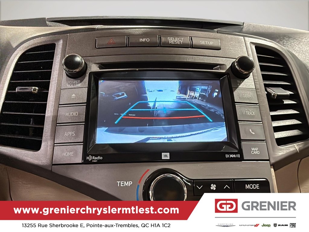 2015 Toyota Venza Limited AWD in Pointe-Aux-Trembles, Quebec - 17 - w1024h768px