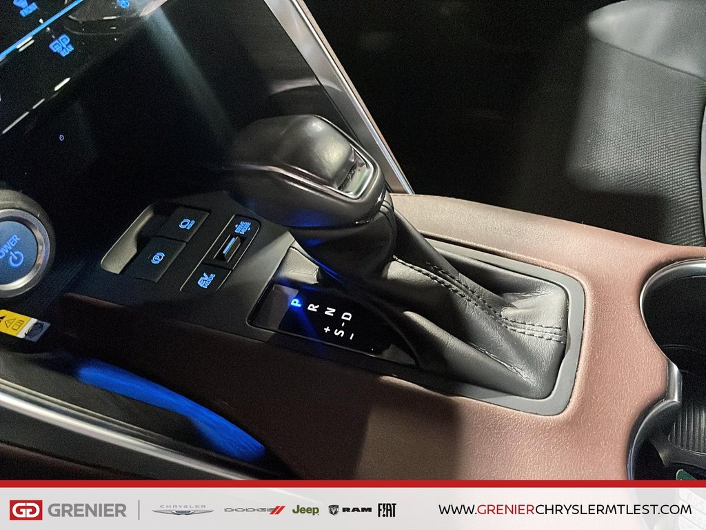 Toyota Venza HYBRIDE LE + AWD + CUIR + CARPLAY 2021 à Pointe-Aux-Trembles, Québec - 14 - w1024h768px