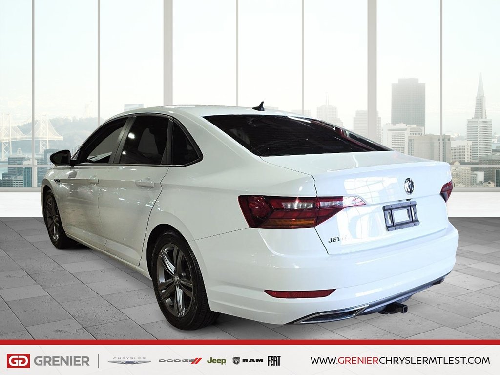 Volkswagen Jetta HIGHLINE + MANUELLE + TOIT OUVRANT 2019 à Pointe-Aux-Trembles, Québec - 4 - w1024h768px
