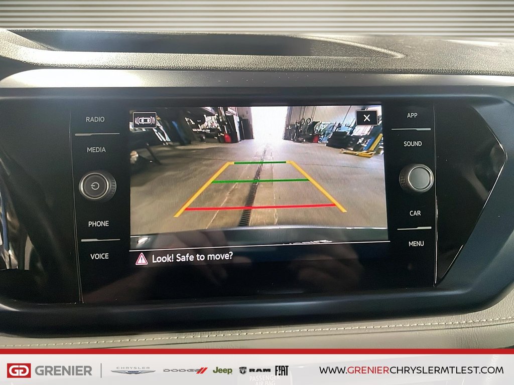 2024 Volkswagen Taos COMFORTLINE + AWD + TOIT OUVRANT PANO in Pointe-Aux-Trembles, Quebec - 14 - w1024h768px