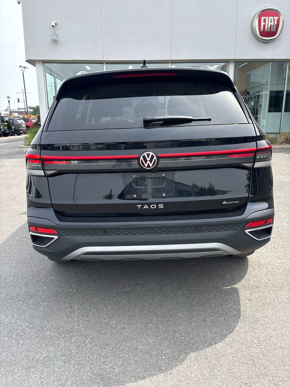 2025 Volkswagen Taos Comfortline in Pointe-Aux-Trembles, Quebec - 4 - w1024h768px