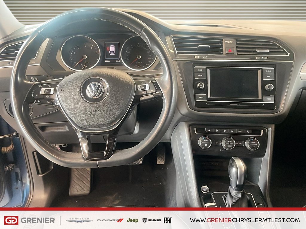 2020 Volkswagen Tiguan COMFORTLINE + AWD + CARPLAY in Pointe-Aux-Trembles, Quebec - 9 - w1024h768px