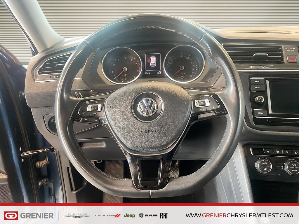 2020 Volkswagen Tiguan COMFORTLINE + AWD + CARPLAY in Pointe-Aux-Trembles, Quebec - 11 - w1024h768px