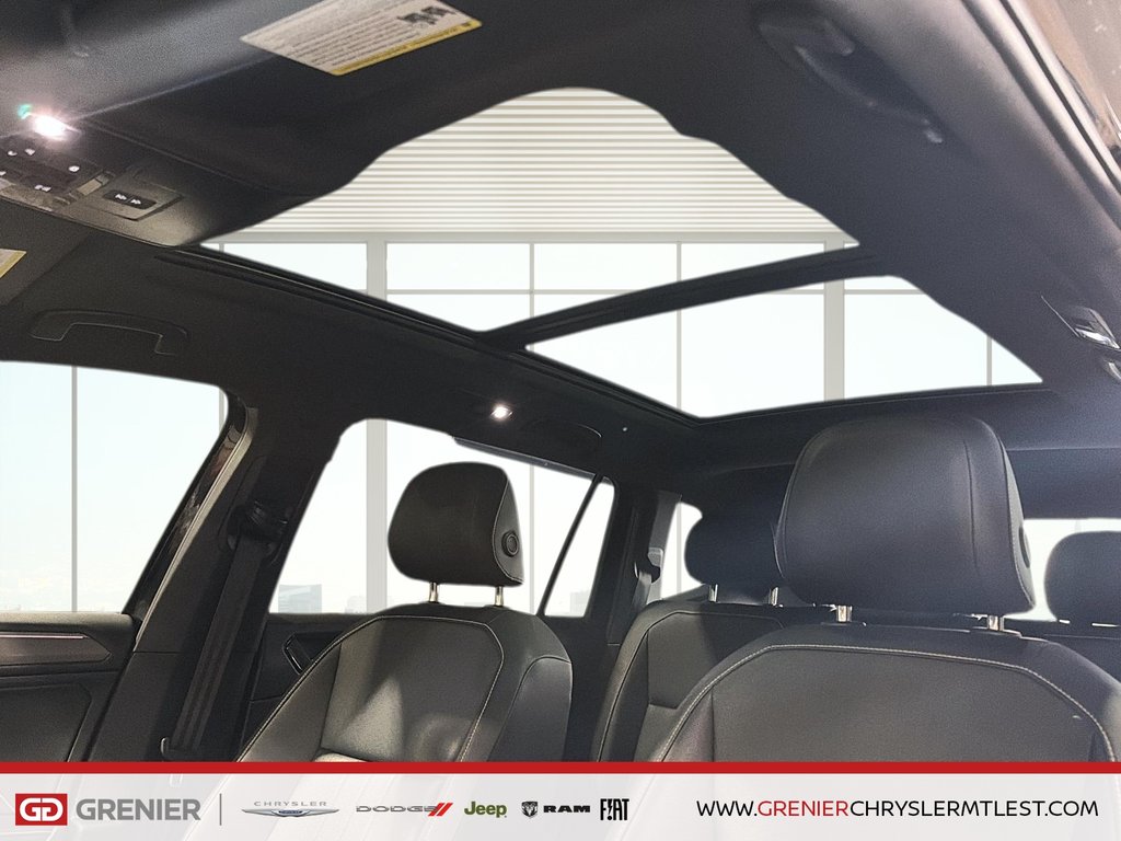 Volkswagen Tiguan COMFORTLINE R-LINE BLCAK EDITION + AWD + CUIR 2022 à Pointe-Aux-Trembles, Québec - 16 - w1024h768px