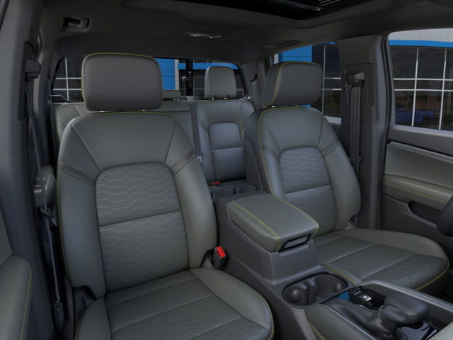 2025 Chevrolet Colorado ZR2 in Fredericton, New Brunswick - 6 - w1024h768px