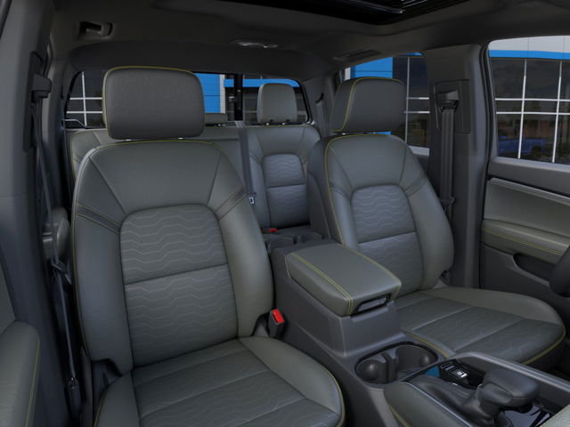 2025 Chevrolet Colorado ZR2 in Fredericton, New Brunswick - 6 - w1024h768px