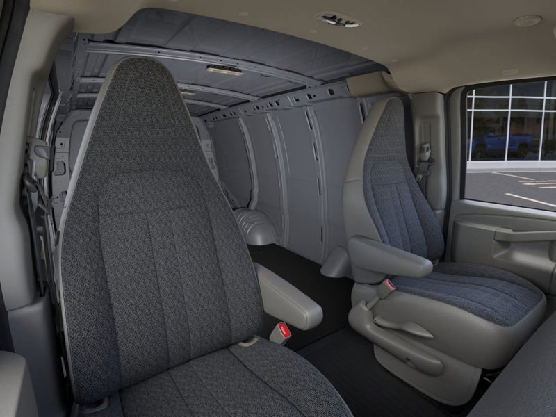 2025 Chevrolet Express Cargo 2500 WT 135'' in Fredericton, New Brunswick - 6 - w1024h768px