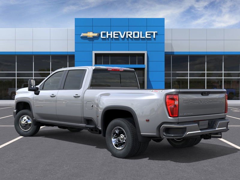 2026 Chevrolet Silverado 3500 HD LT DRW in Fredericton, New Brunswick - 3 - w1024h768px