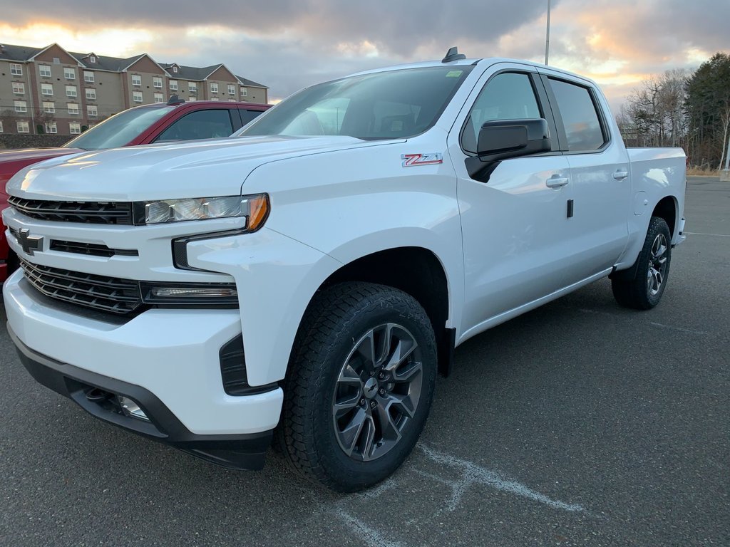 Fox Chevrolet Cadillac Ltd in Fredericton | 2021 Chevrolet Silverado ...