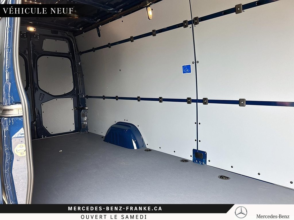 Mercedes-Benz Sprinter 2500 170 Wheelbase High Roof RWD 2024 à Charlemagne, Québec - 14 - w1024h768px