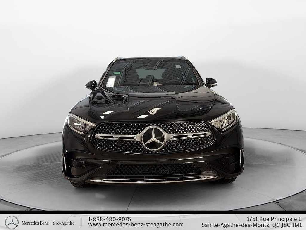 2026 Mercedes-Benz GLC 350e 4MATIC SUV in Charlemagne, Quebec - 2 - w1024h768px