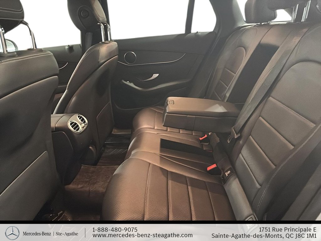 2020 Mercedes-Benz GLC300 4MATIC SUV in Charlemagne, Quebec - 12 - w1024h768px