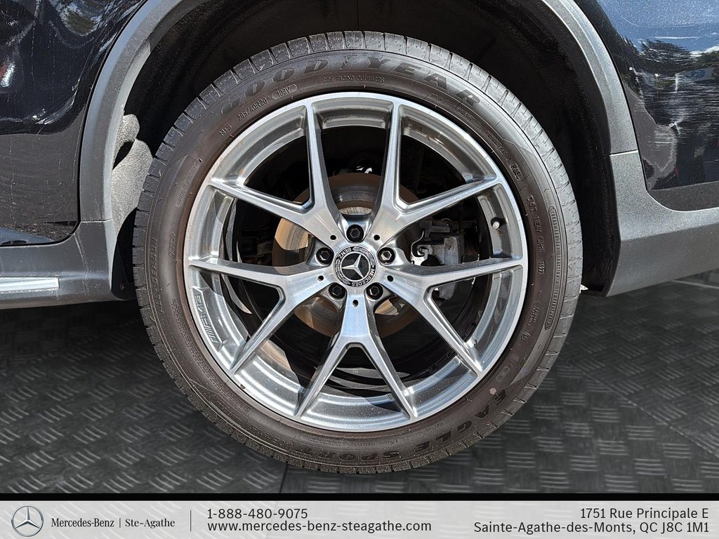2022 Mercedes-Benz GLC300 4MATIC SUV in Charlemagne, Quebec - 10 - w1024h768px